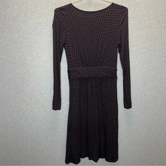 Boden Abigail Jersey Knit Leaf Print Midi Dress - Picture 8 of 8